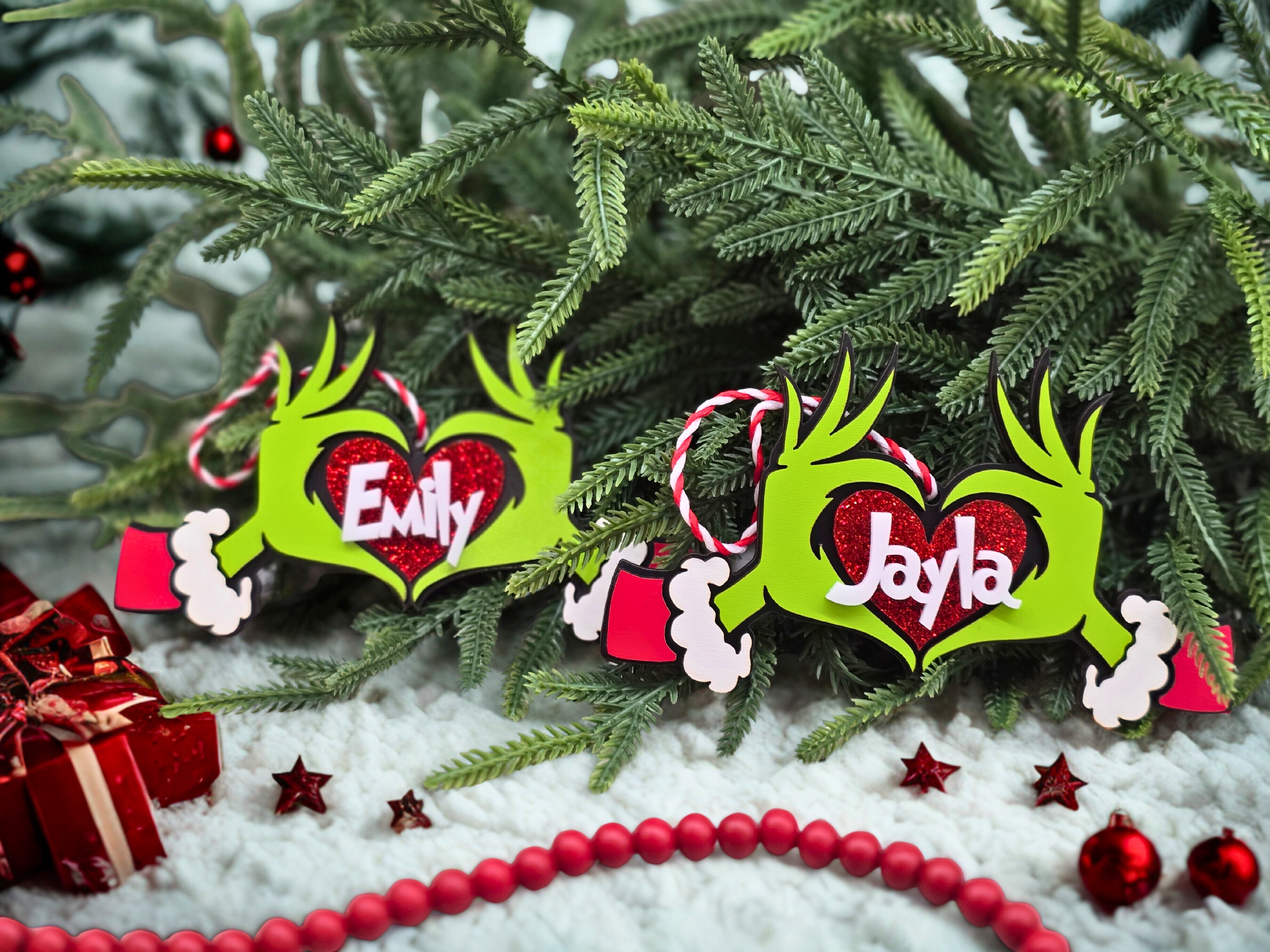 Personalized Grinch Christmas Ornament – Customizable Whoville Holiday Decor for Gifts & Tree Trimming