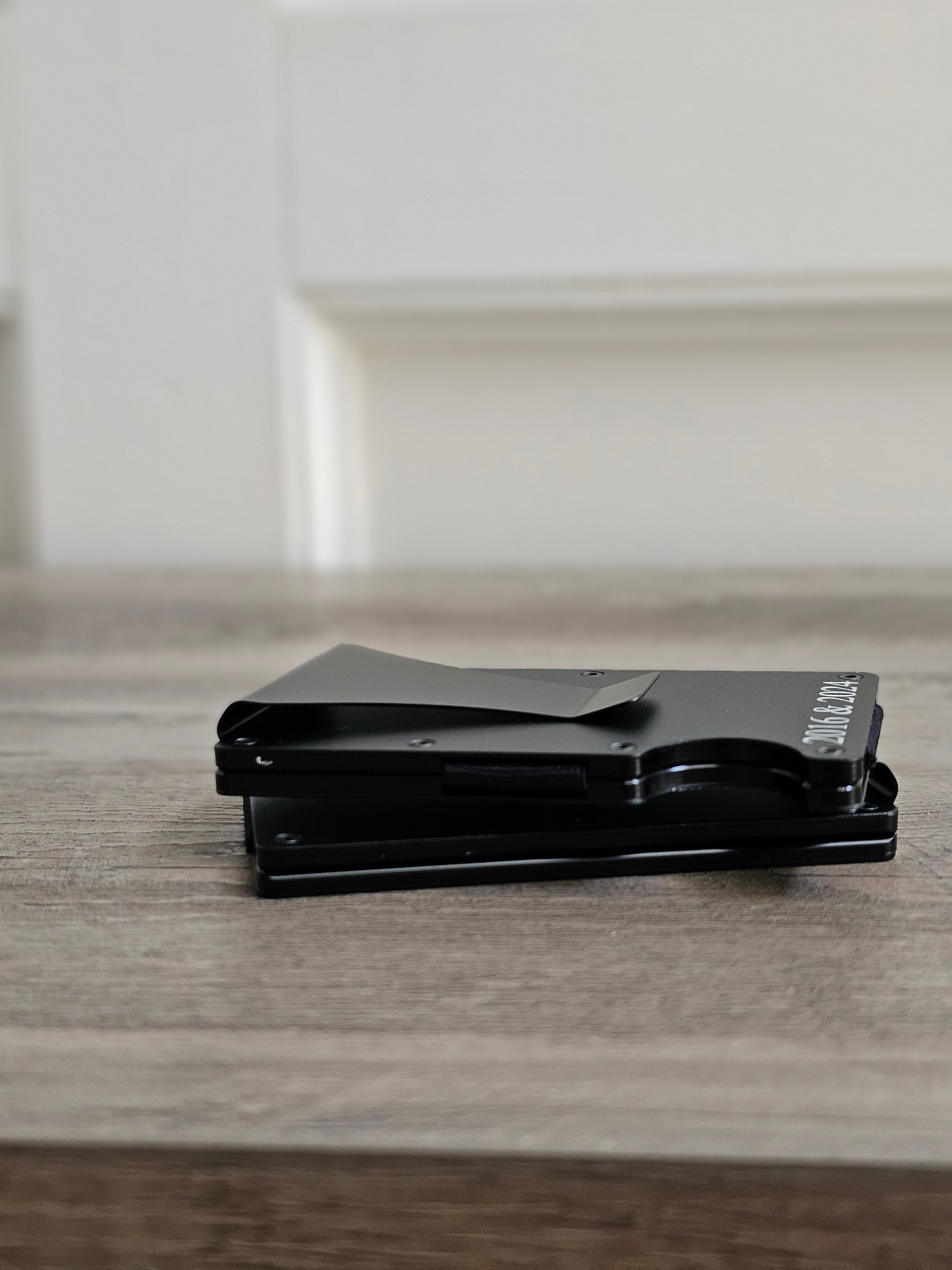 Custom Trump RFID Wallet, Minimalist Men’s Card Holder, Great Gift for Him This Christmas Season