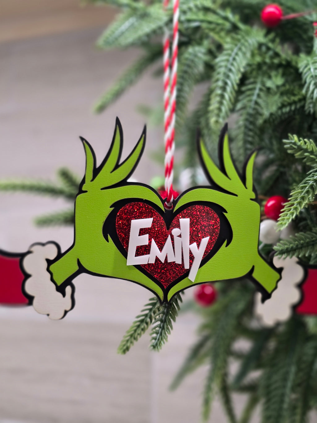 Personalized Grinch Christmas Ornament – Customizable Whoville Holiday Decor for Gifts & Tree Trimming