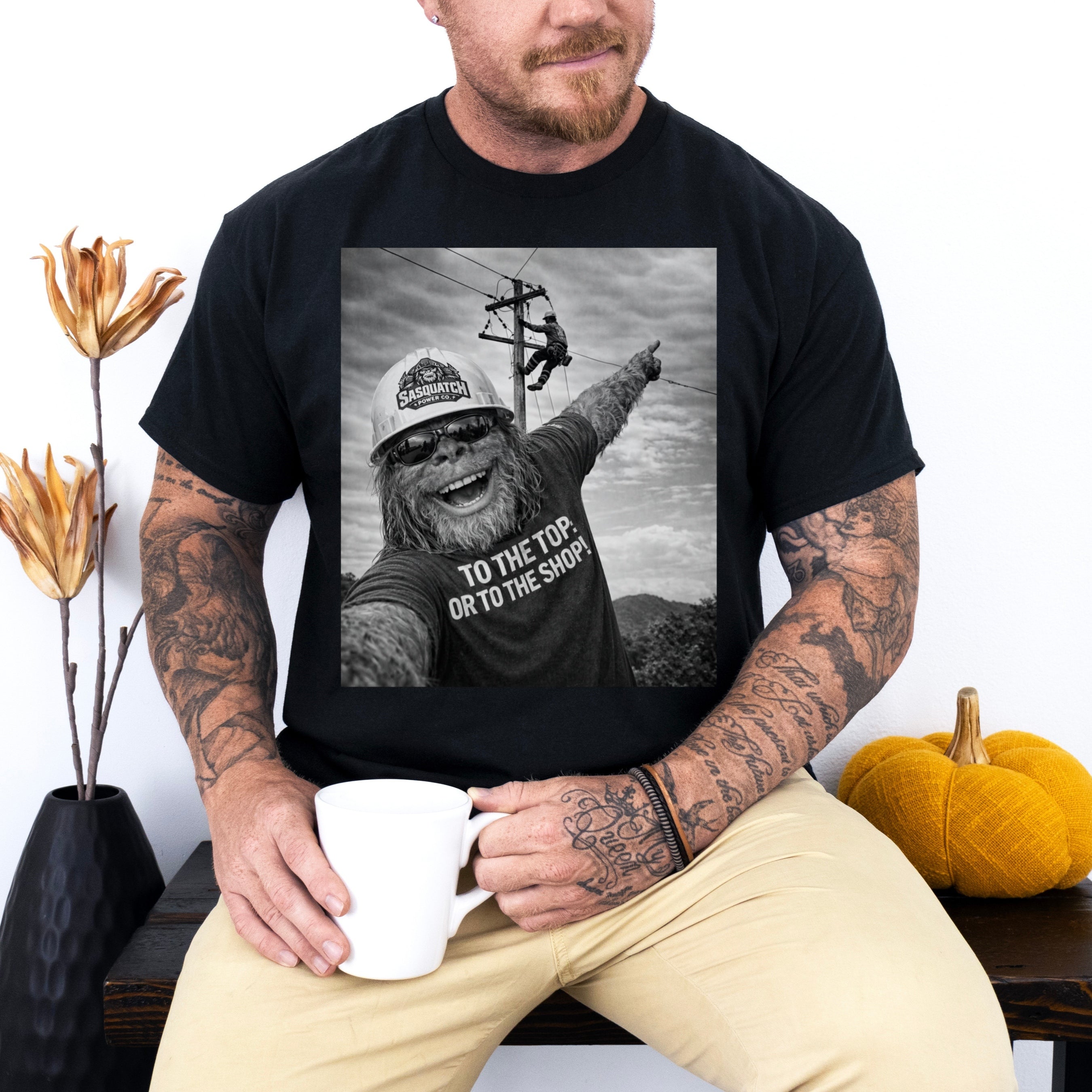 Funny Lineman Shirt Sasquatch Selfie Tee