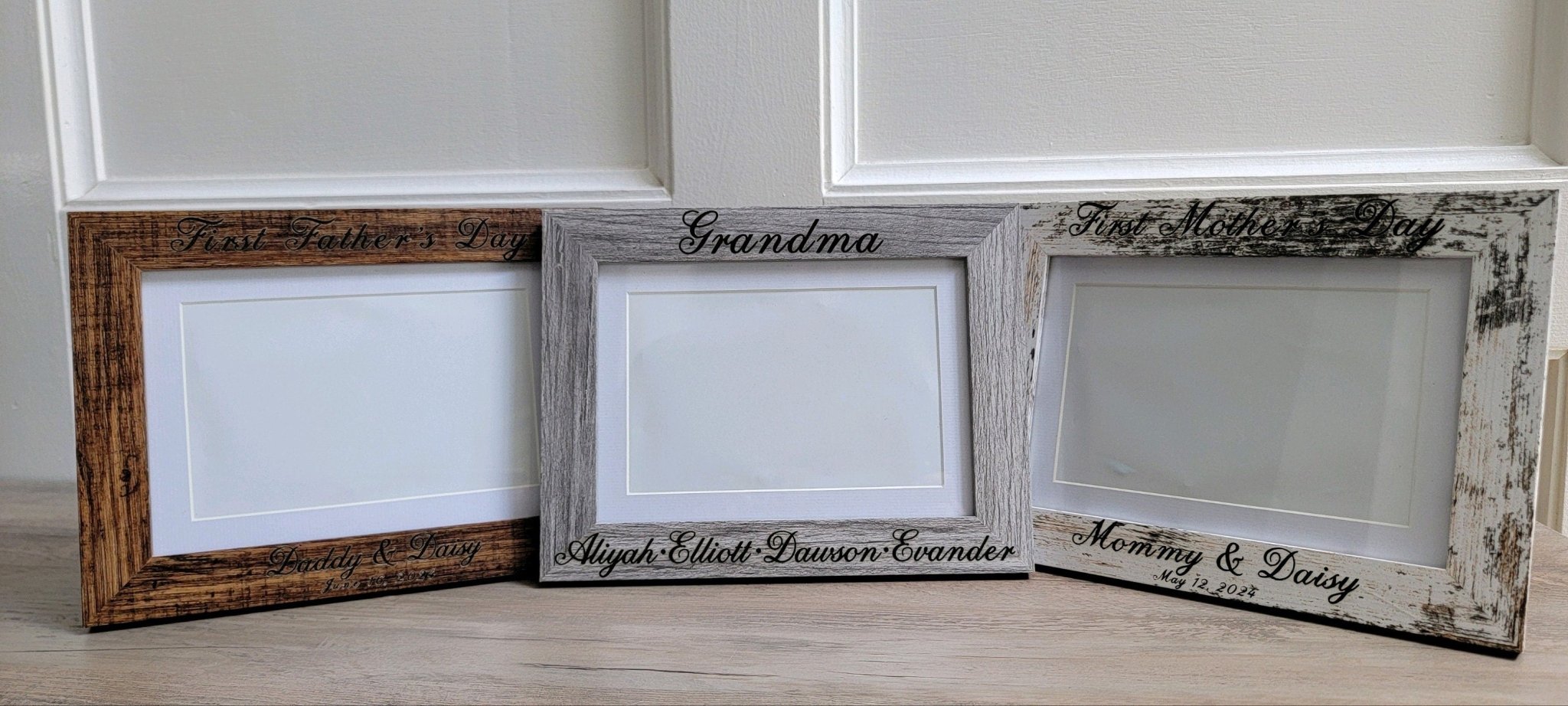 Mother’s Day Custom Wood Picture Frame – Personalized Photo Holder product view