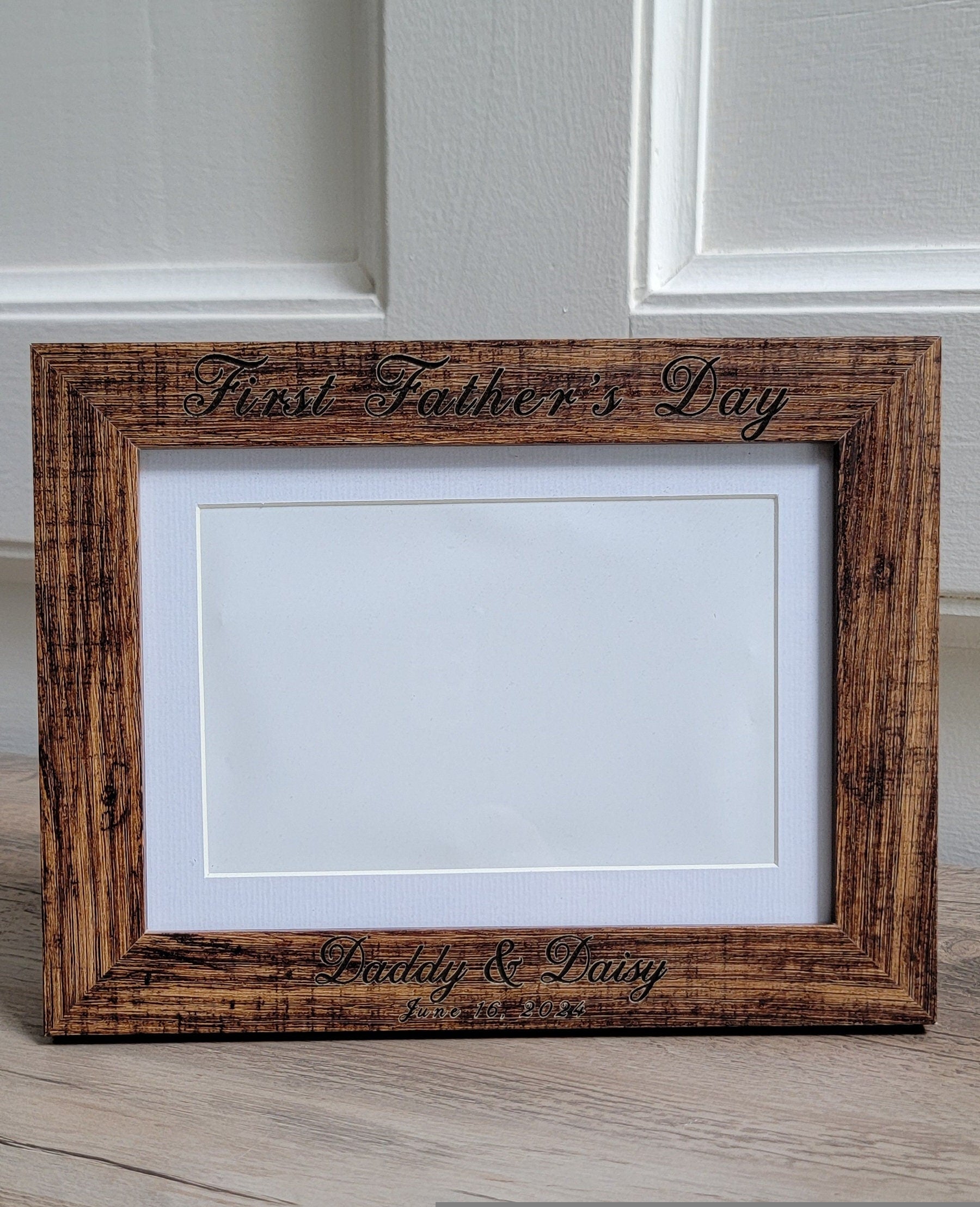 Mother’s Day Custom Wood Picture Frame – Personalized Photo Holder product view